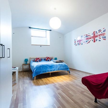 Apartment Slezska 58 프라하 외부 사진
