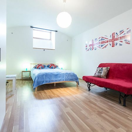 Apartment Slezska 58 프라하 외부 사진